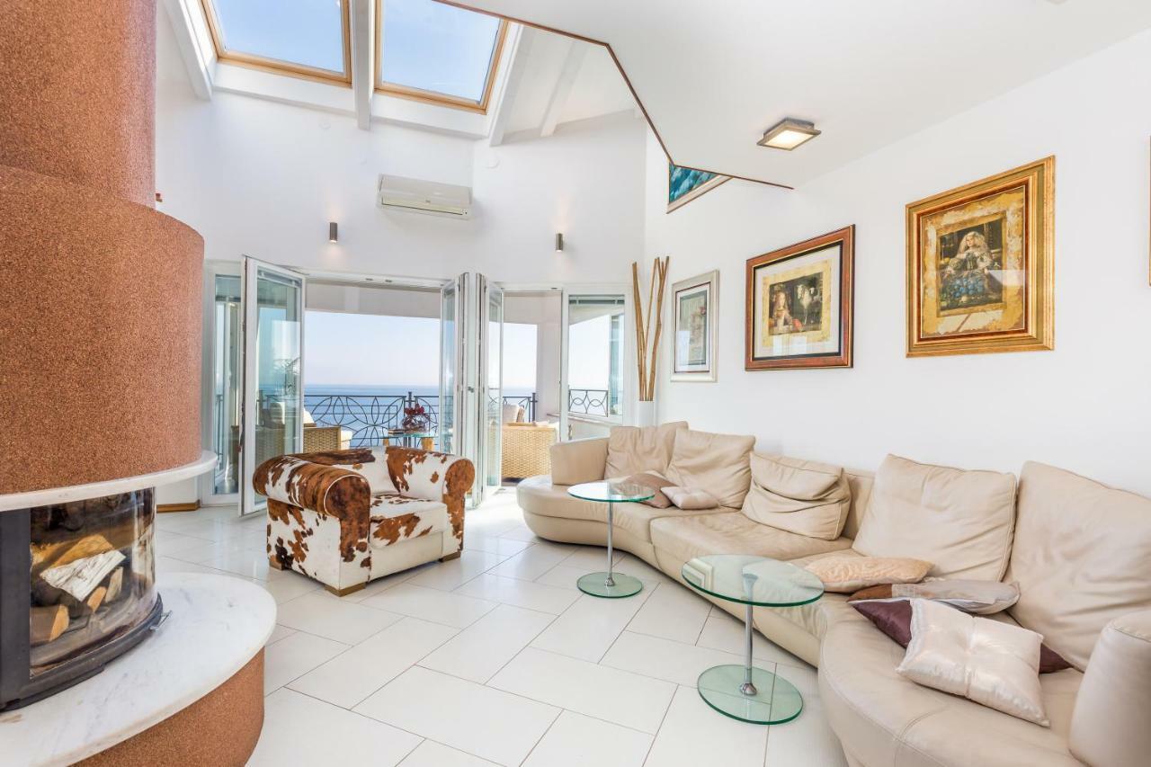 Apartament Luxury Penthouse Prestige Near The Sea Opatija Zewnętrze zdjęcie